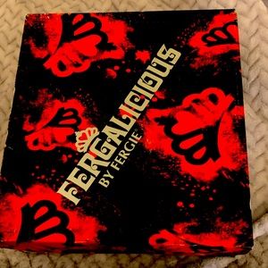 BRAND NEW HEELS Brand: Fergalicious Fergie